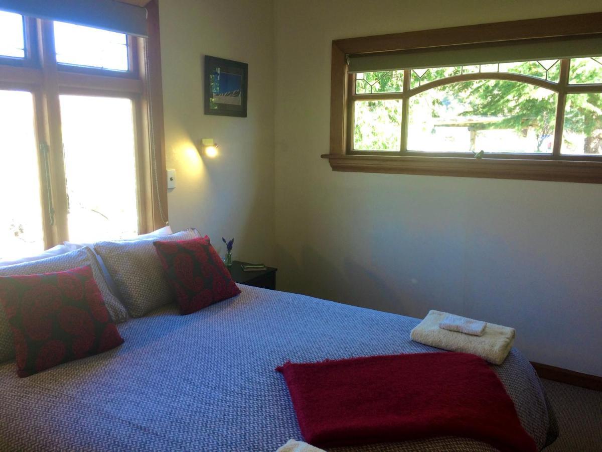 Riverside B & B Kurow Exterior photo